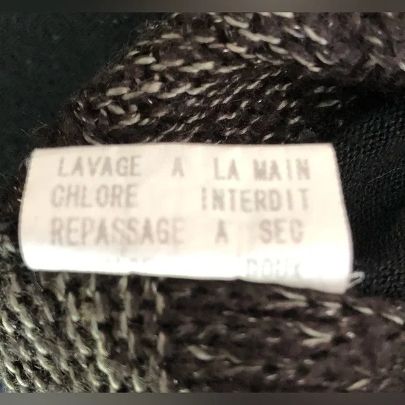 Entrata Sweater - Picture 5 of 6